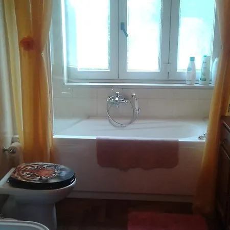 Romantic & Artistic شقة *