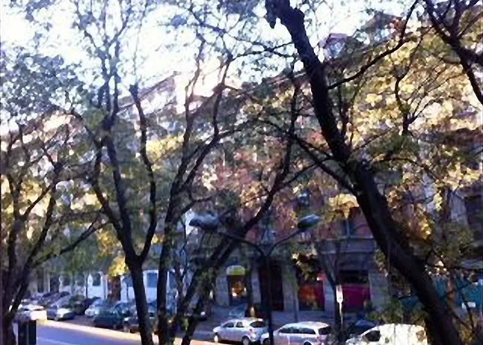 Romantic & Artistic Milan